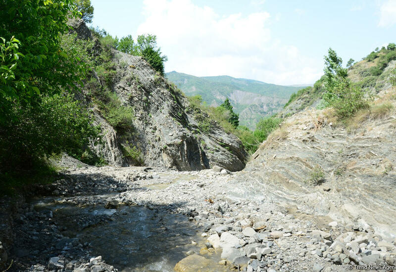 Археологи обнаружили в Лагиче водопровод и канализационную систему возрастом 2000 лет