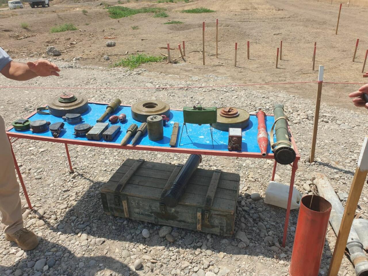 Израильские журналисты стали свидетелями разминирования на освобожденных территориях Азербайджана