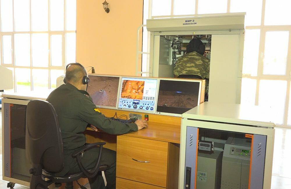 Танкисты в Нахчыване проходят учения