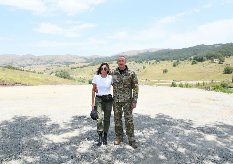 Prezident İlham Əliyev və Birinci xanım Mehriban Əliyeva Kəlbəcər və Laçın rayonlarında olublar
