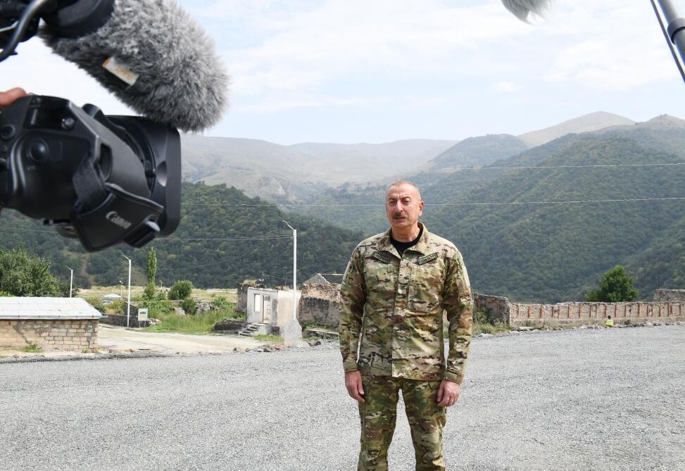 Prezident İlham Əliyev və Birinci xanım Mehriban Əliyeva Kəlbəcər və Laçın rayonlarında olublar