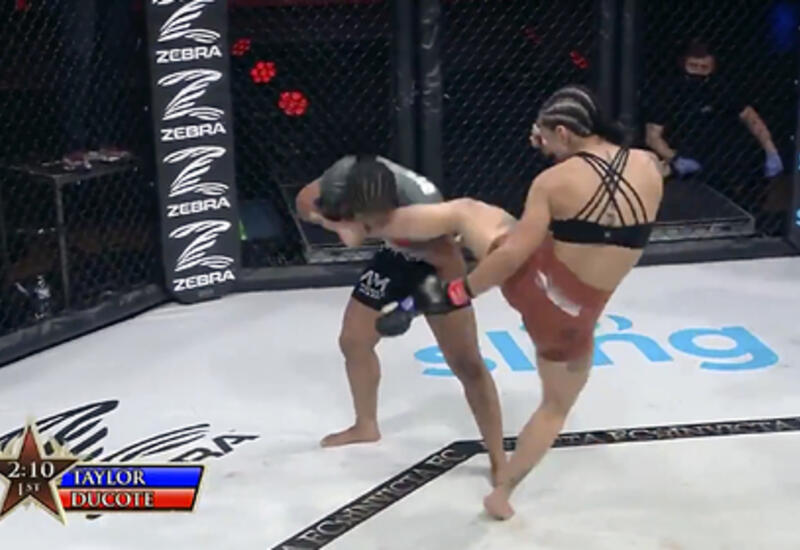 Девушка-боец MMA оглушила соперницу и добила ее ударом ногой в голову