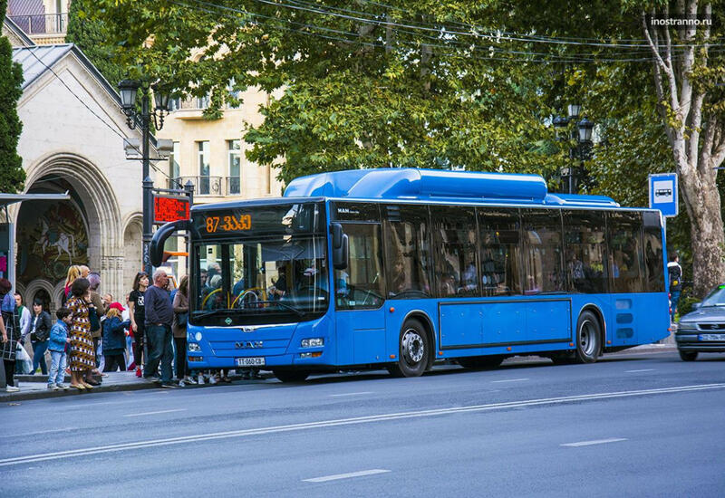 В Грузии продлили ограничения на работу общественного транспорта