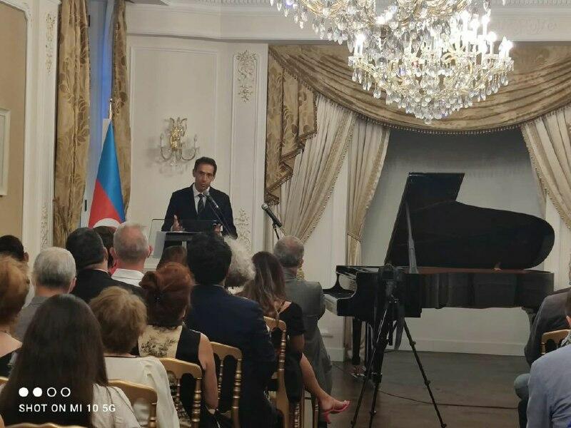 Во Франции состоялся концерт, посвященный памяти 4000 без вести пропавших азербайджанцев