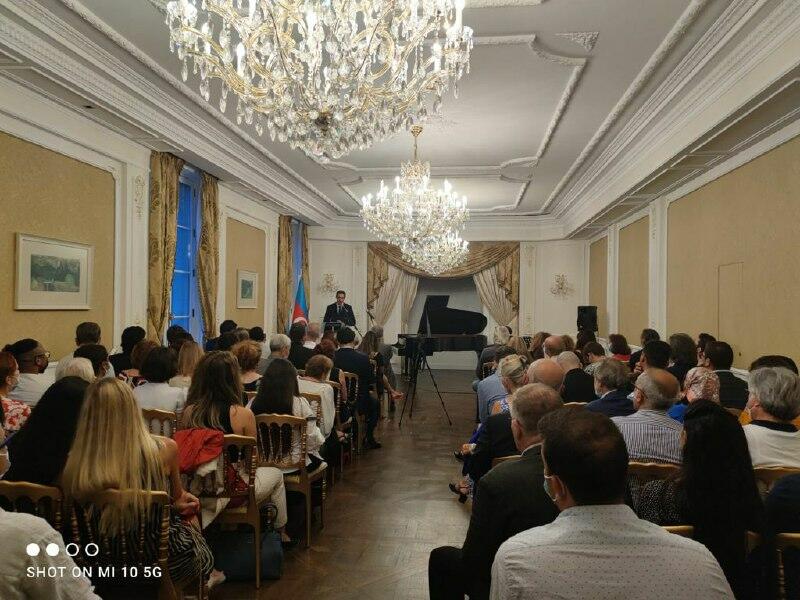 Во Франции состоялся концерт, посвященный памяти 4000 без вести пропавших азербайджанцев
