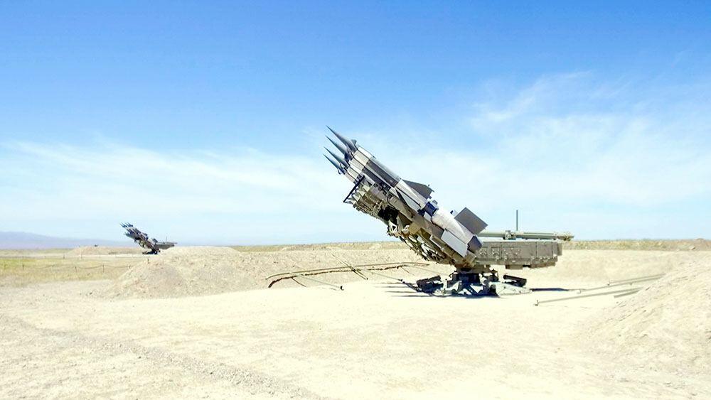Комплексные учения в подразделениях ПВО Нахчывана