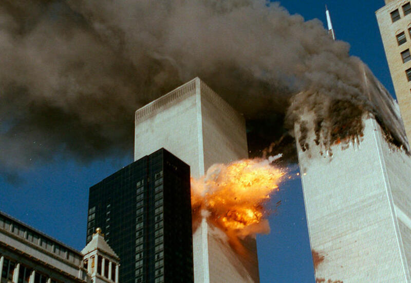 Архитектор и свидетель теракта 9/11 назвал причину обрушения башен-близнецов