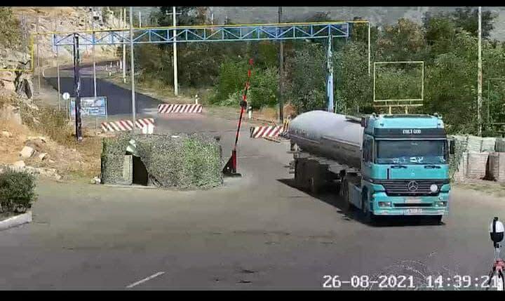 Иранские фуры продолжают незаконно въезжать в Карабах