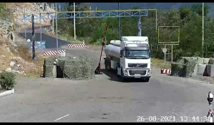 Иранские фуры продолжают незаконно въезжать в Карабах