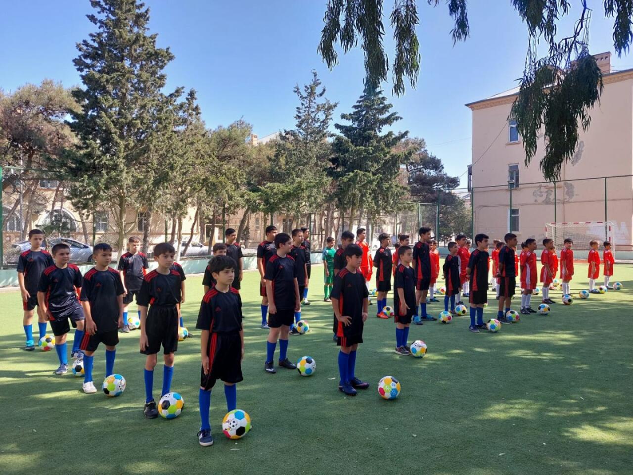 “Kəndlərdə idmanı inkişaf etdirək” layihəsi üzrə növbəti tədbir Şüvəlanda keçirilib