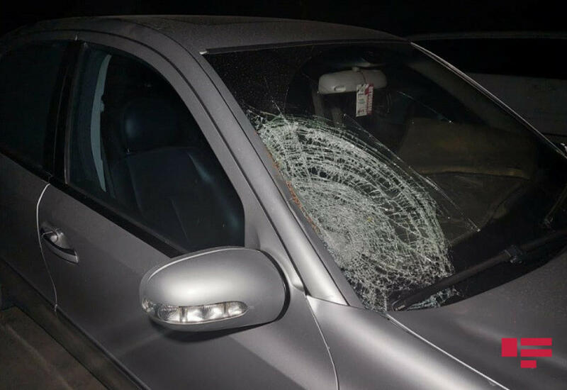 В Сальяне автомобиль сбил насмерть подростка