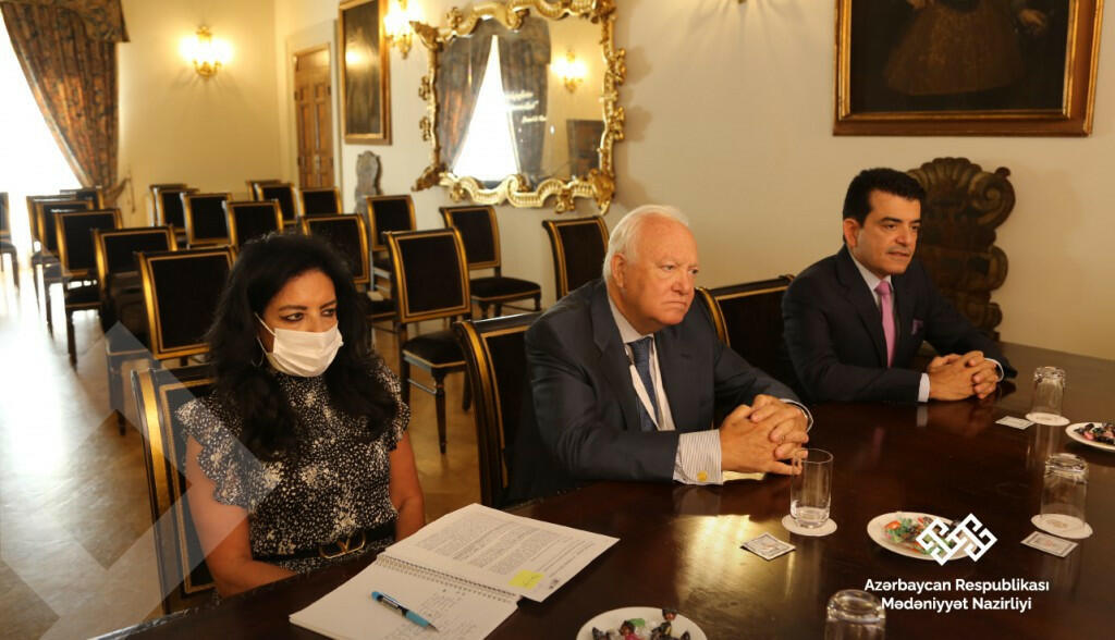 Anar Kərimov Bolonyada səfərdədir