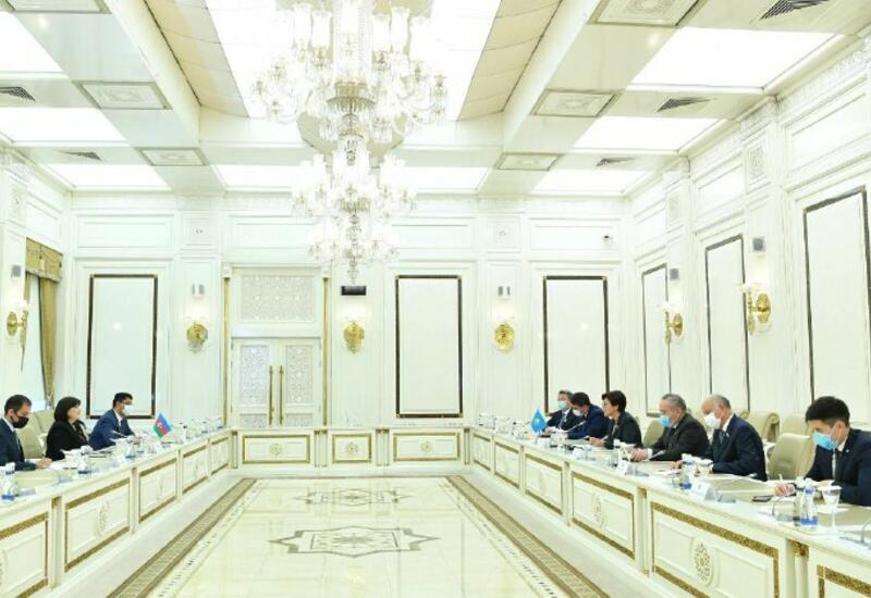 Сахиба Гафарова встретилась с делегацией парламента Казахстана