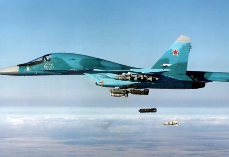 Российские Су-34 нанесли мощный удар по объектам условного противника на полигоне