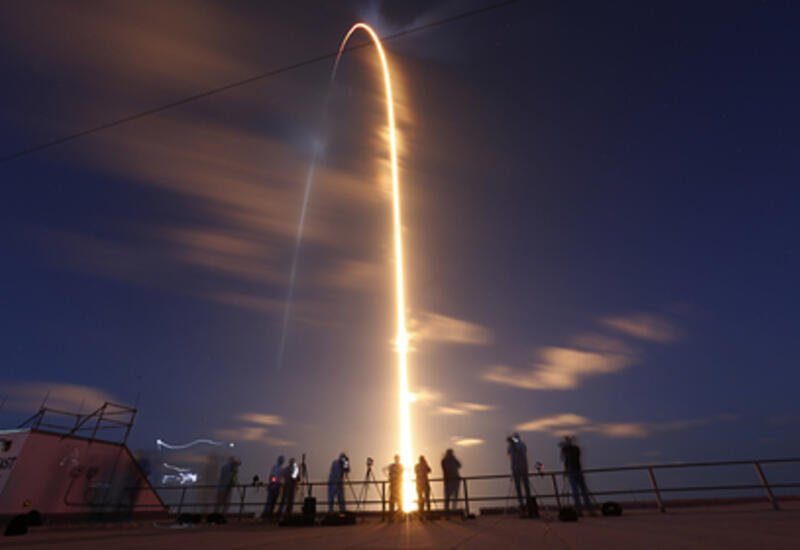 SpaceX впервые отправила на орбиту полностью гражданский экипаж