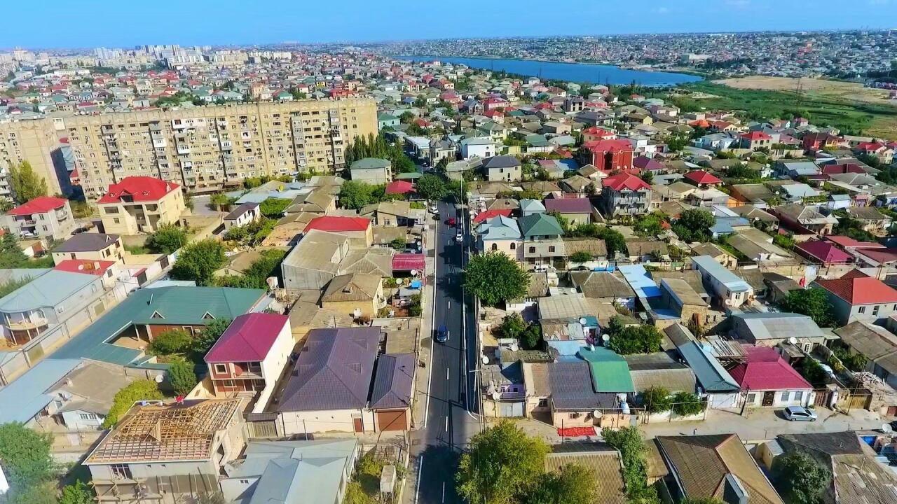 В одном из районов Баку завершился ремонт дорог