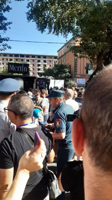 В Ереване снова неспокойно