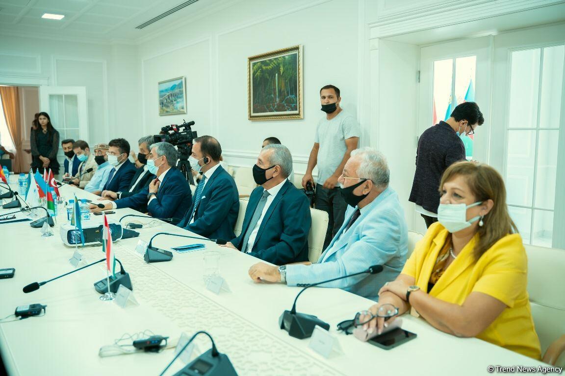 В Баку состоялась церемония гашения марок в честь Узеира Гаджибейли, изданных в Испании