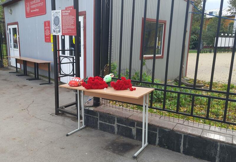 В Перми организовали стихийный мемориал в память о погибших после стрельбы