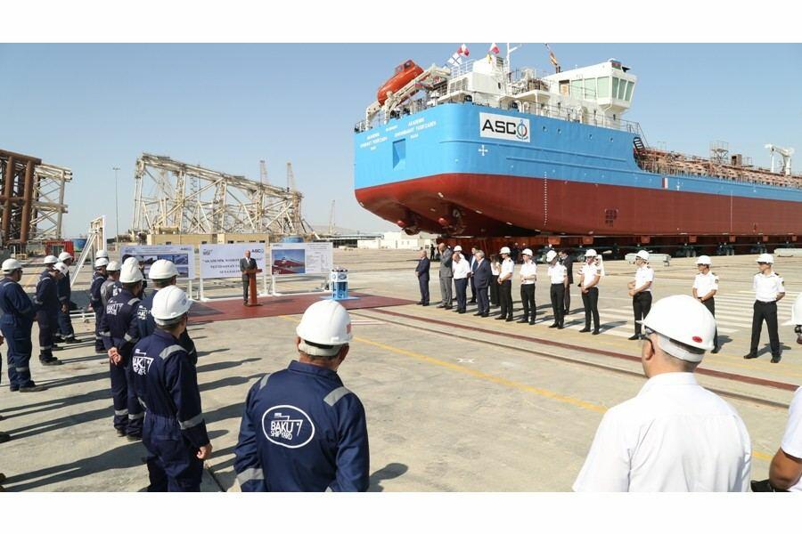 “Akademik Xoşbəxt Yusifzadə” tankeri suya salınıb