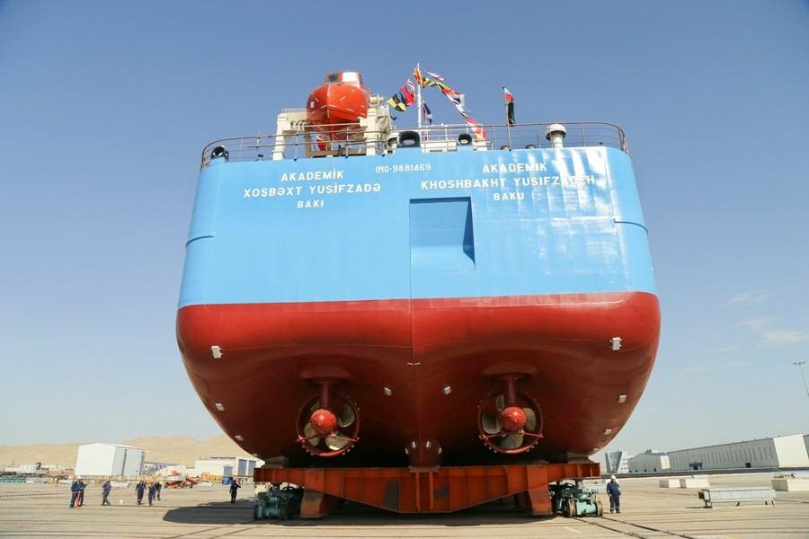 “Akademik Xoşbəxt Yusifzadə” tankeri suya salınıb