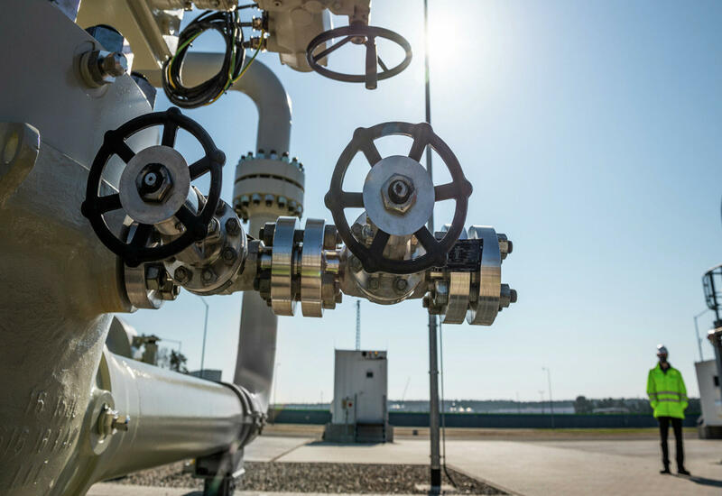 Цена газа в Европе выросла до 880 долларов за тысячу кубометров