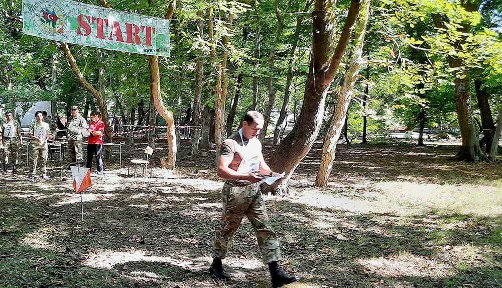 В азербайджанской армии проводятся состязания по ориентированию на местности