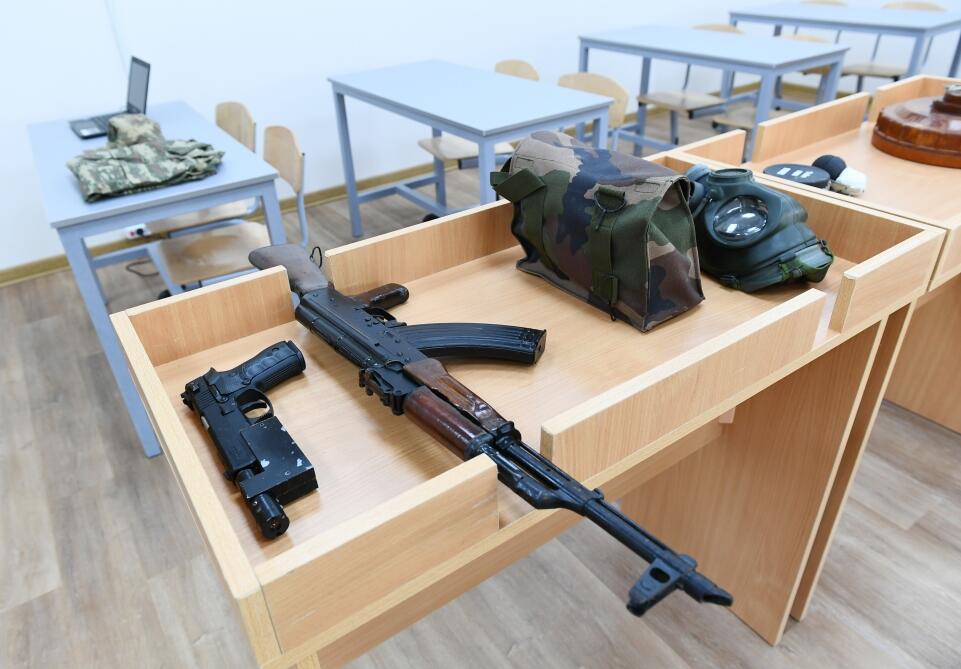 Первый вице-президент Мехрибан Алиева ознакомилась с условиями, созданными в новопостроенной школе №88 в бакинском поселке Бина