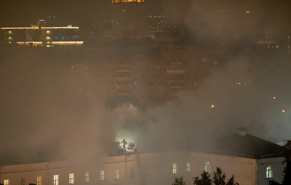В общежитии Военного университета в Москве произошел пожар
