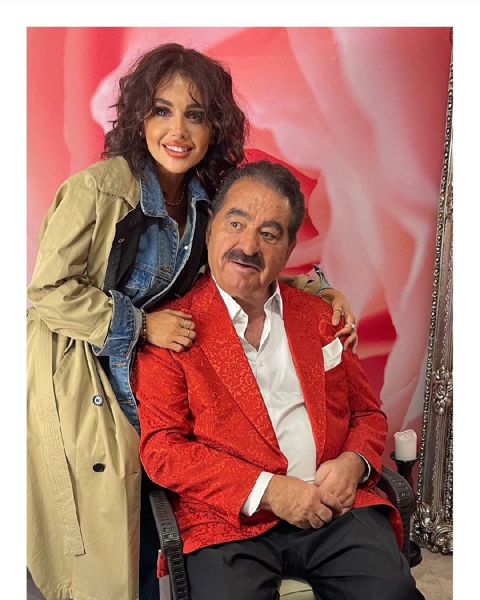 Günel Tatlısəslə bir arada: "Mənəvi atamdır"