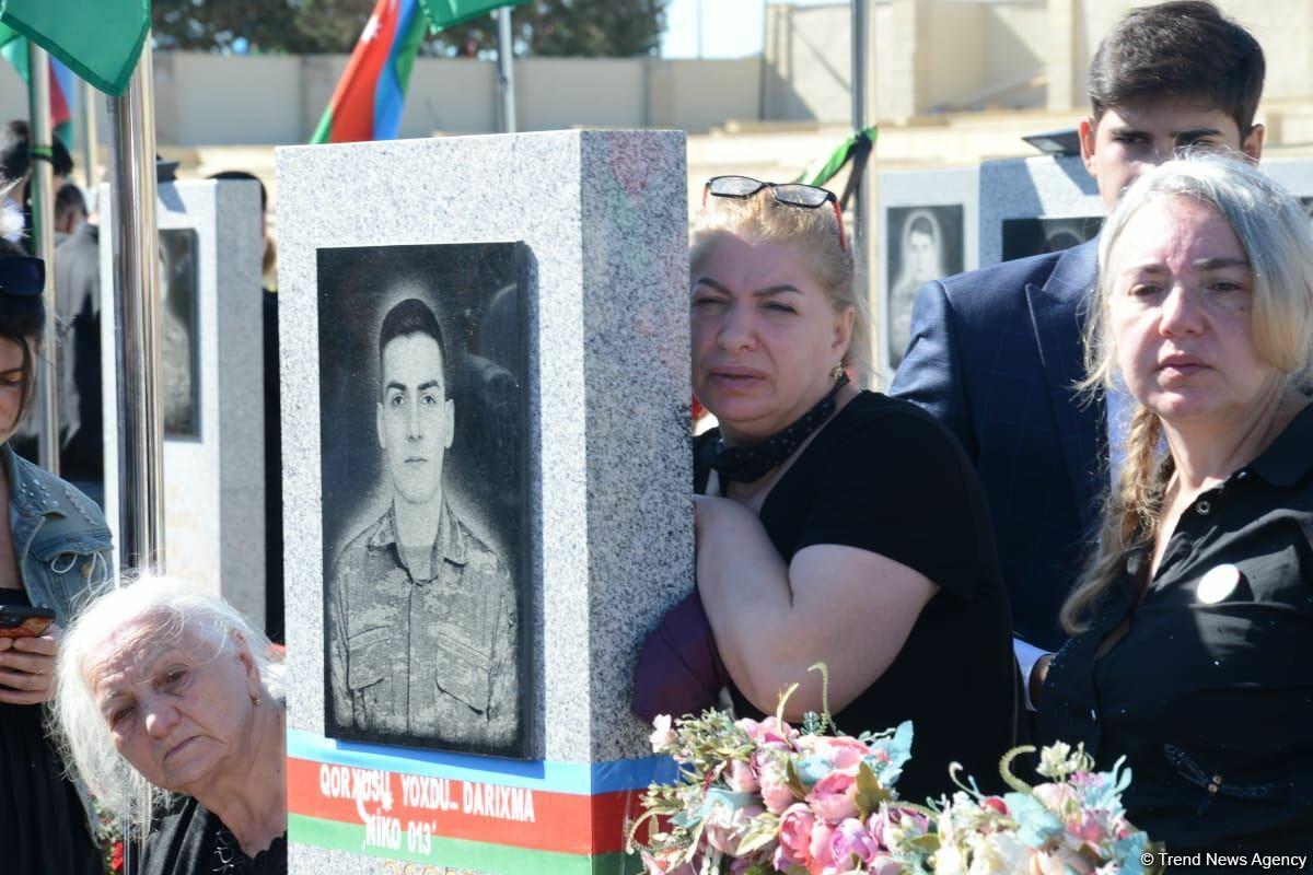 Азербайджанский народ чтит память своих шехидов