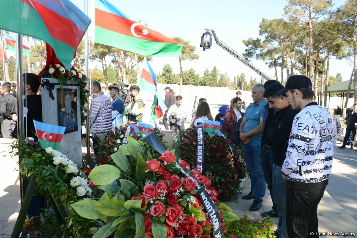 Азербайджанский народ чтит память своих шехидов