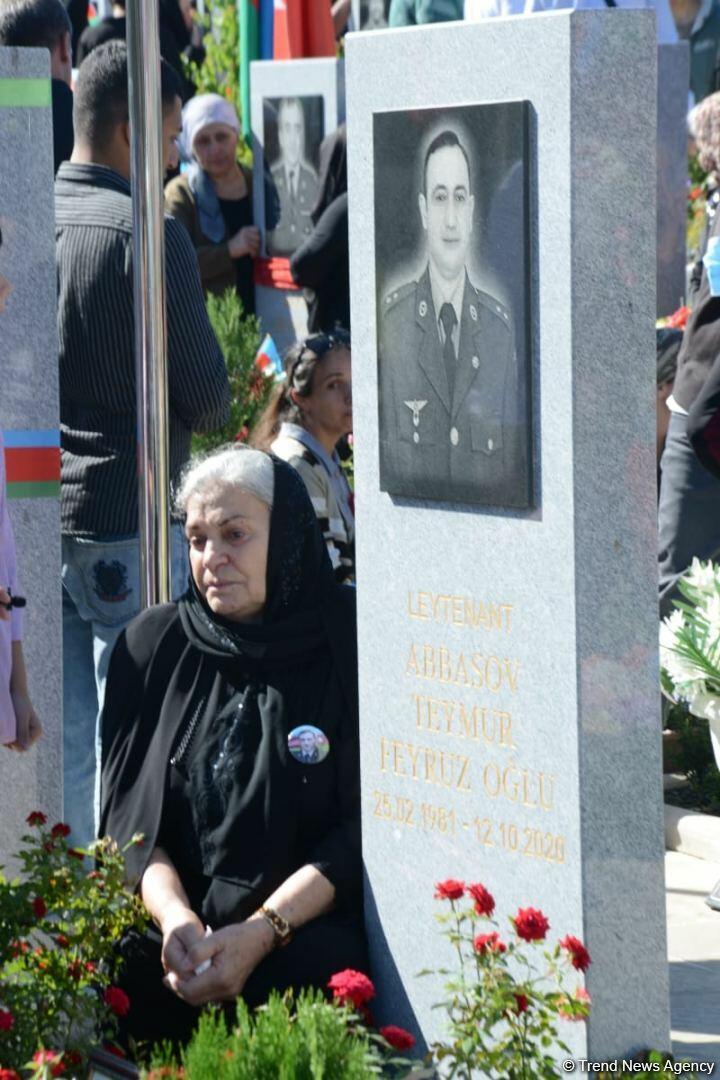 Азербайджанский народ чтит память своих шехидов