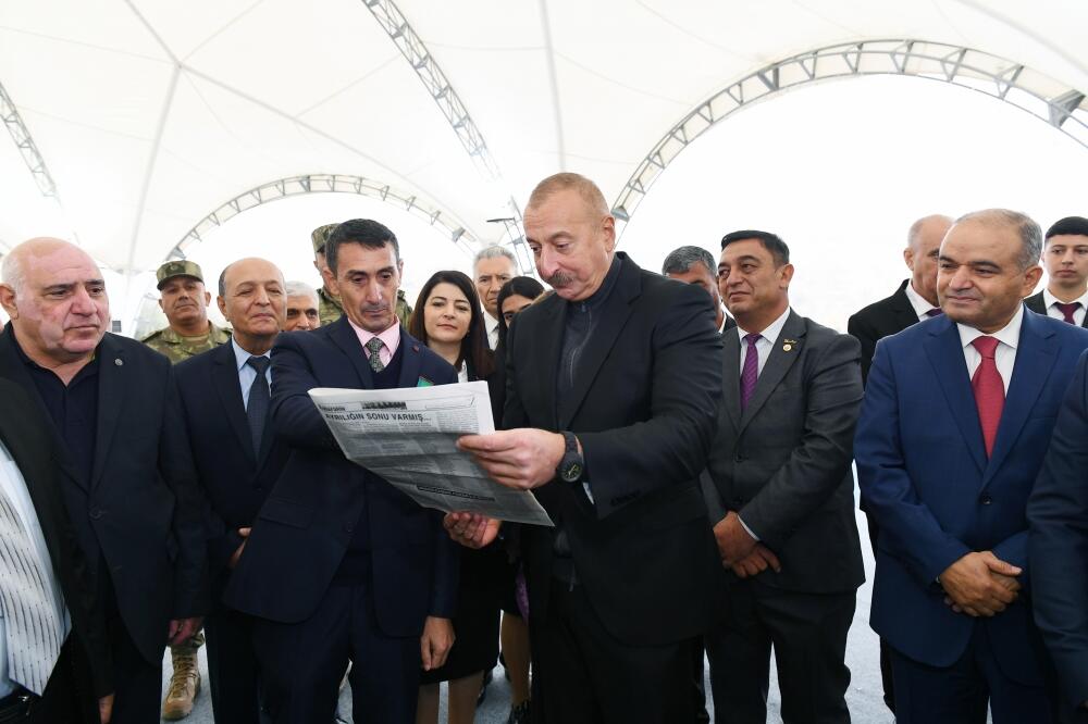 Президент Ильхам Алиев встретился с представителями общественности Джебраила