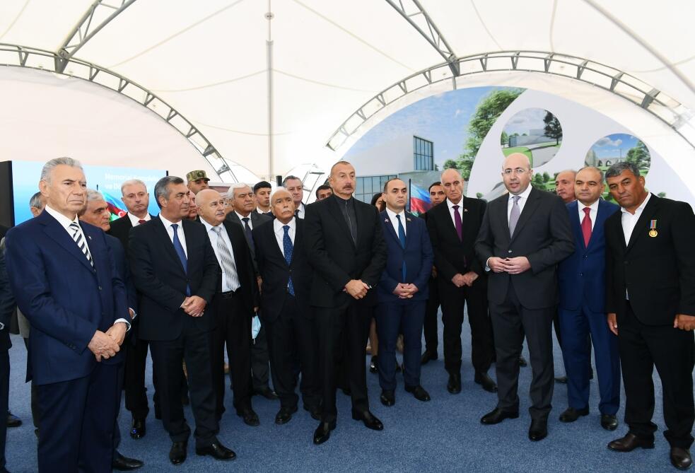 Президент Ильхам Алиев встретился с представителями общественности Джебраила