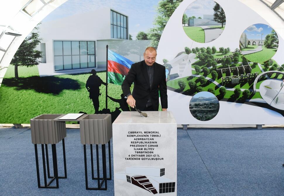 Президент Ильхам Алиев встретился с представителями общественности Джебраила