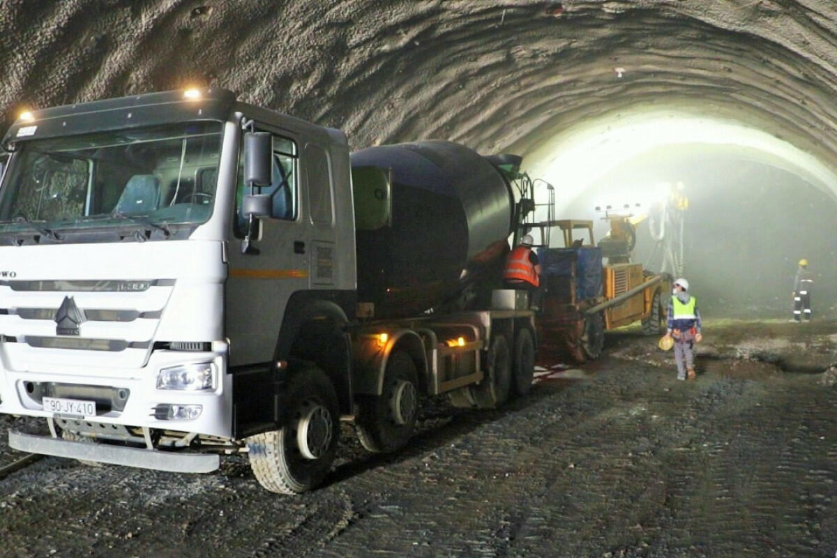 Продолжается строительство туннеля Муровдаг