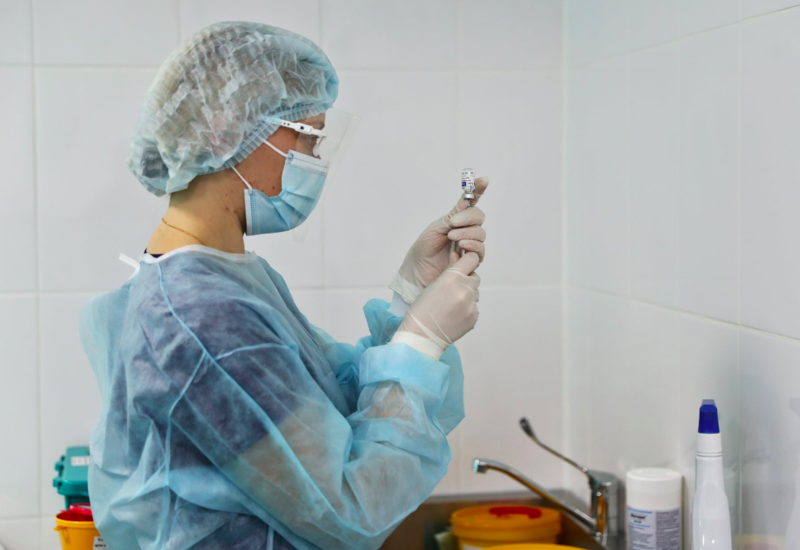 В Грузии будут платить за уговор на вакцинацию
