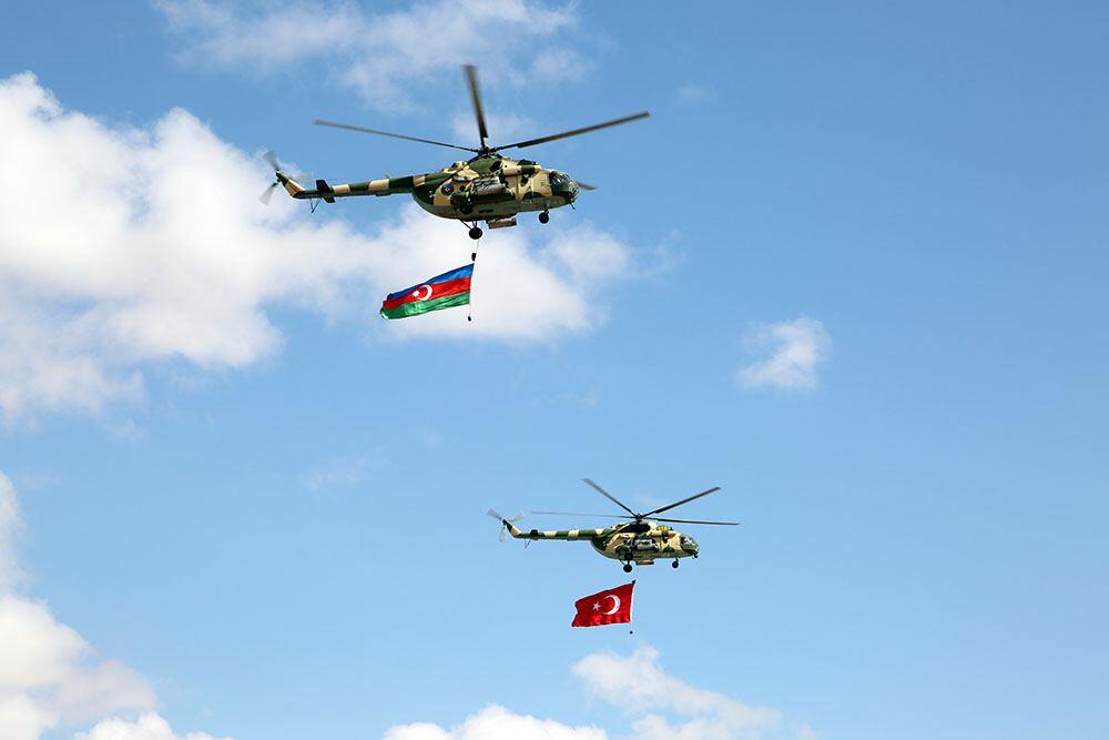 Азербайджан и Турция провели боевые стрельбы в рамках учений «Нерушимое братство-2021»