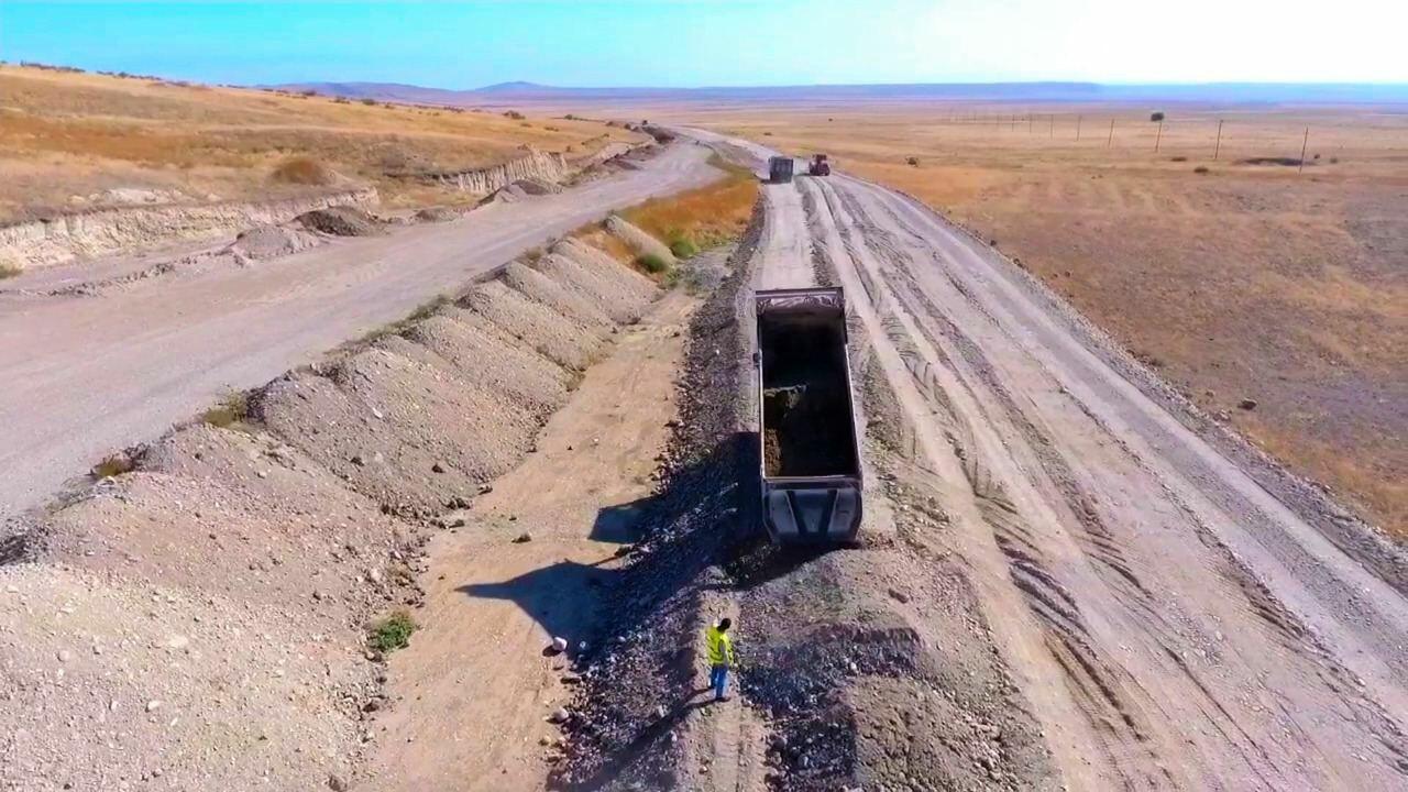 Масштабные строительные работы на дороге Талыш-Тапгарагоюнлу-Гашалты-Нафталан
