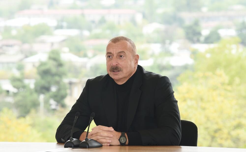 Президент Ильхам Алиев встретился с представителями общественности Ходжавендского района
