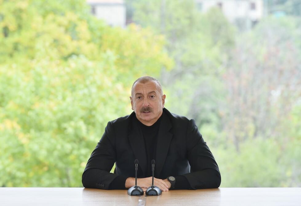Президент Ильхам Алиев встретился с представителями общественности Ходжавендского района