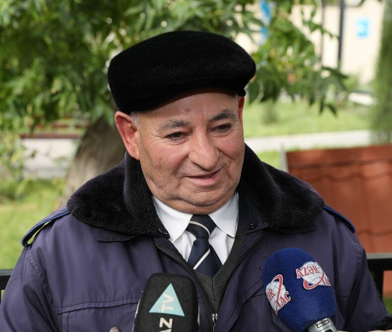 Вице-президент Фонда Гейдара Алиева Лейла Алиева приняла участие в открытии очередного двора, обустроенного в рамках проекта "Наш двор" в Баку