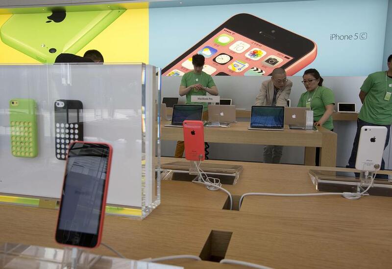 Apple может сократить объемы производства iPhone 13