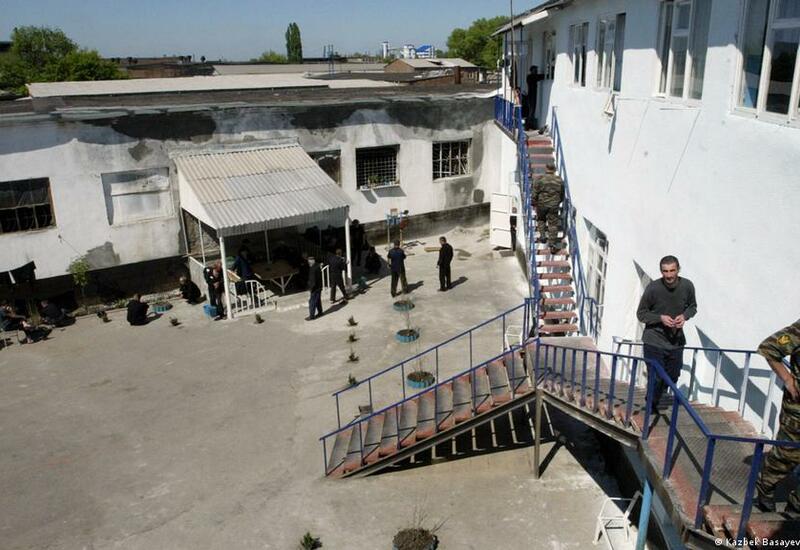 Кадры подавления бунта в российской колонии