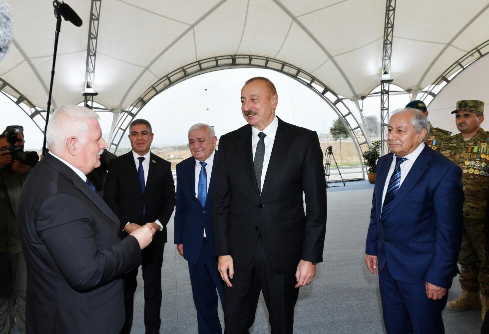 Президент Ильхам Алиев и Первая леди Мехрибан Алиева встретились с представителями общественности Физулинского района, заложили фундамент Мемориального комплекса и восстановления города