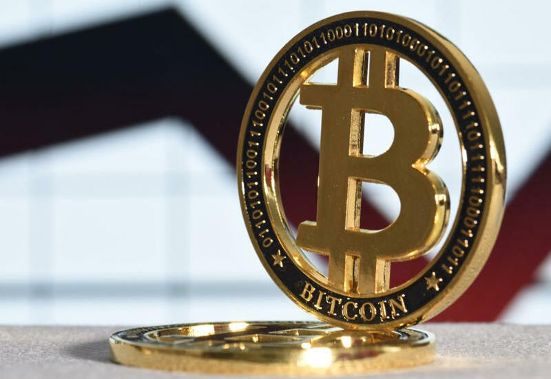 Биткоин продолжает расти