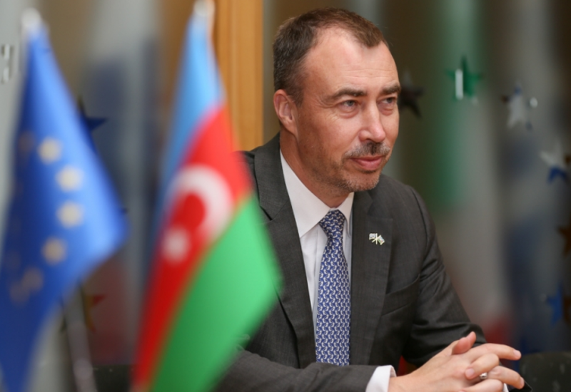 Спецпредставитель ЕС прибыл с визитом в Азербайджан