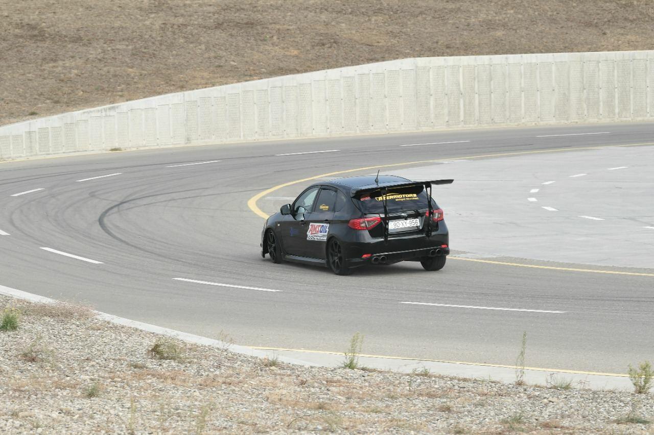 Азербайджанская автомобильная федерация организовала заезд Time Attack