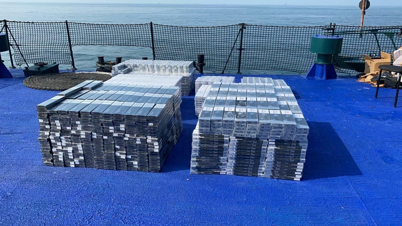 Азербайджанские пограничники открыли огонь по контрабандистам в Каспийском море
